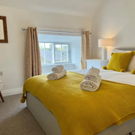 Wesley Holiday home