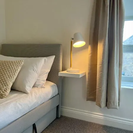 Wesley Holiday home